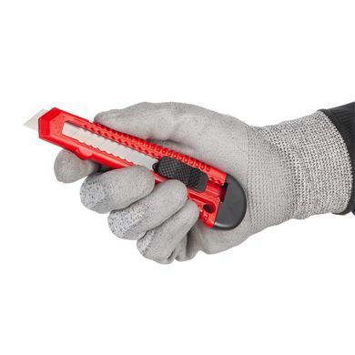 Ніж прорізний з відламним лезом 18 мм INTERTOOL HT-0500